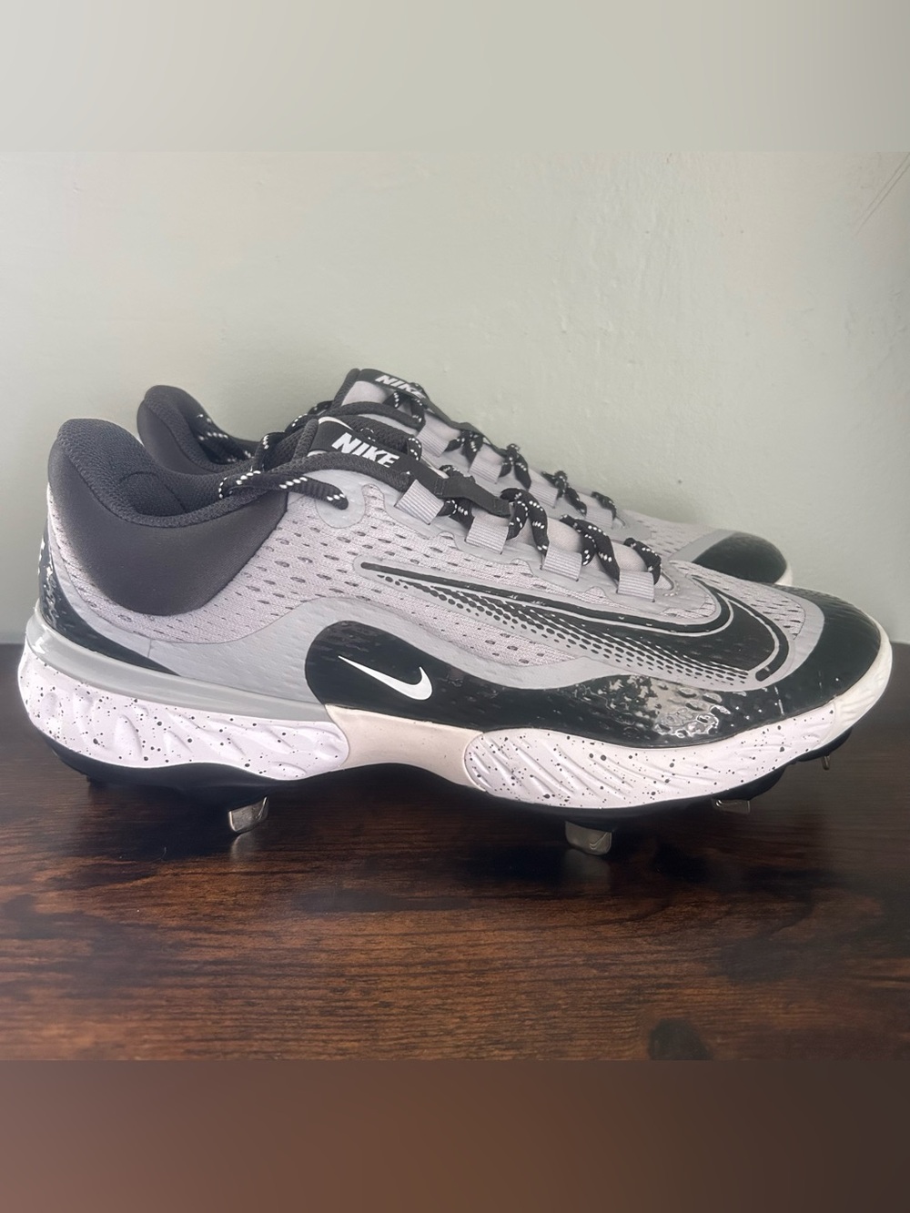 Nike Alpha Huarache Elite 4 Low Men’s Baseball Cleats Gray Size 10.5 DJ6521-004